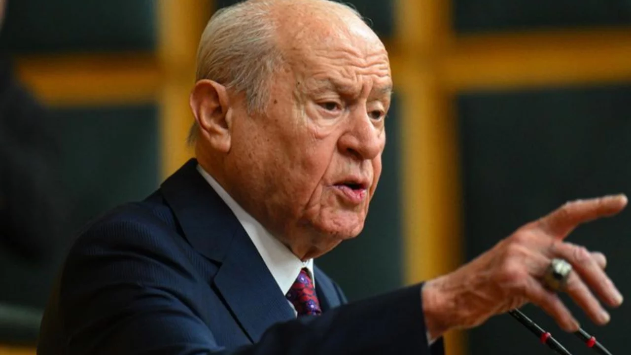 Bahçeli'den hükümete acil çağrı: "Yasal düzenlemeler iç...