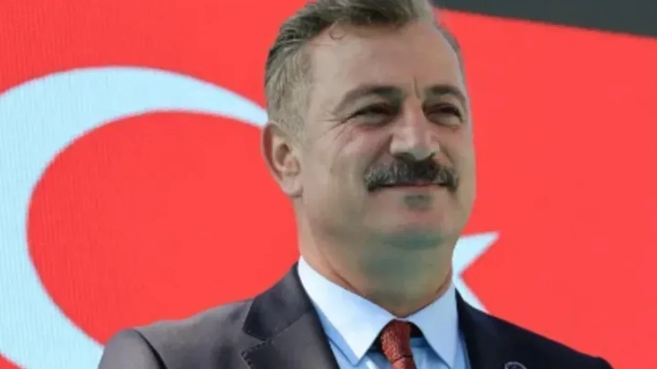 Fikret Aslan: "Adalet toplumun vicdanında karşılık bulursa adalettir"