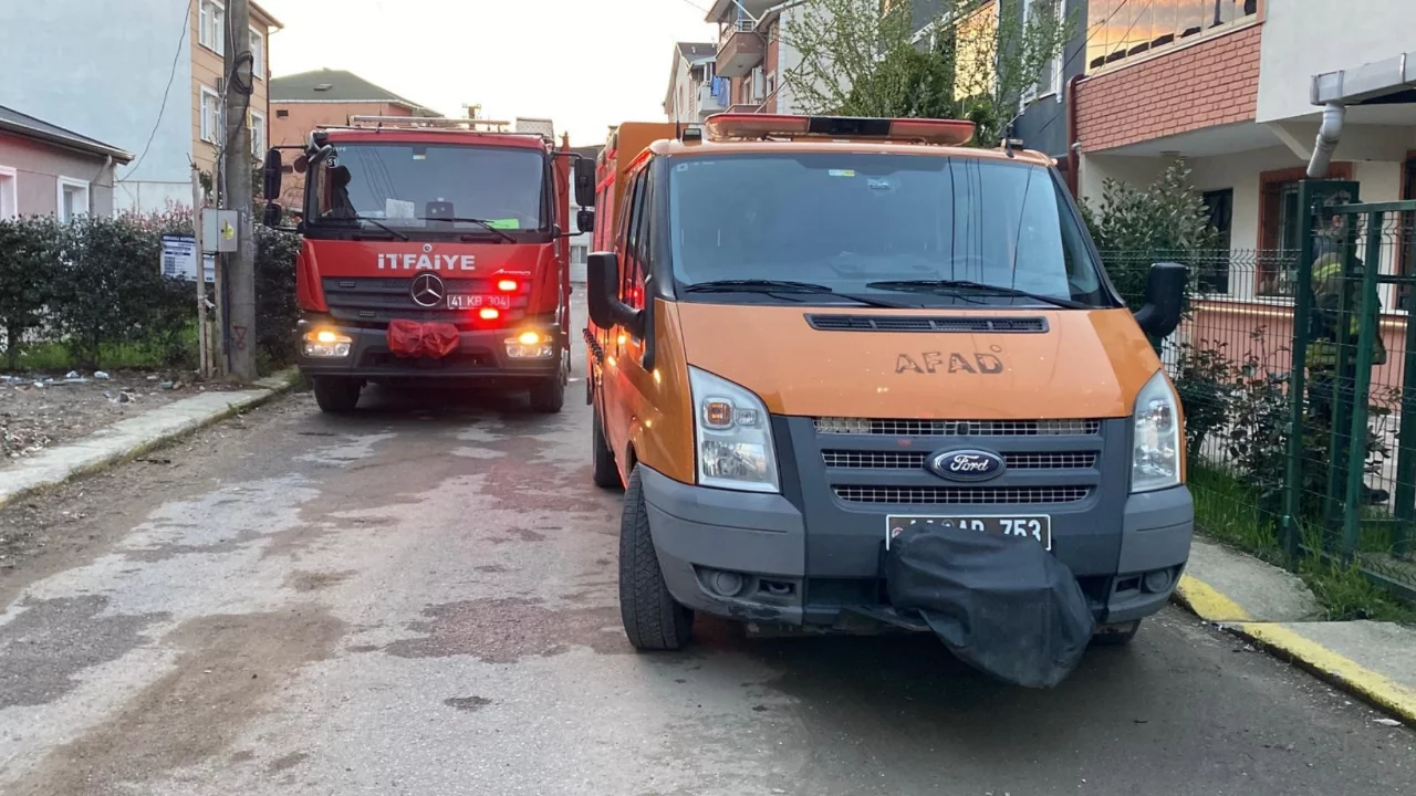 "K&ouml;t&uuml; koku" ihbarı ekipleri alarma ge&ccedil;irdi
