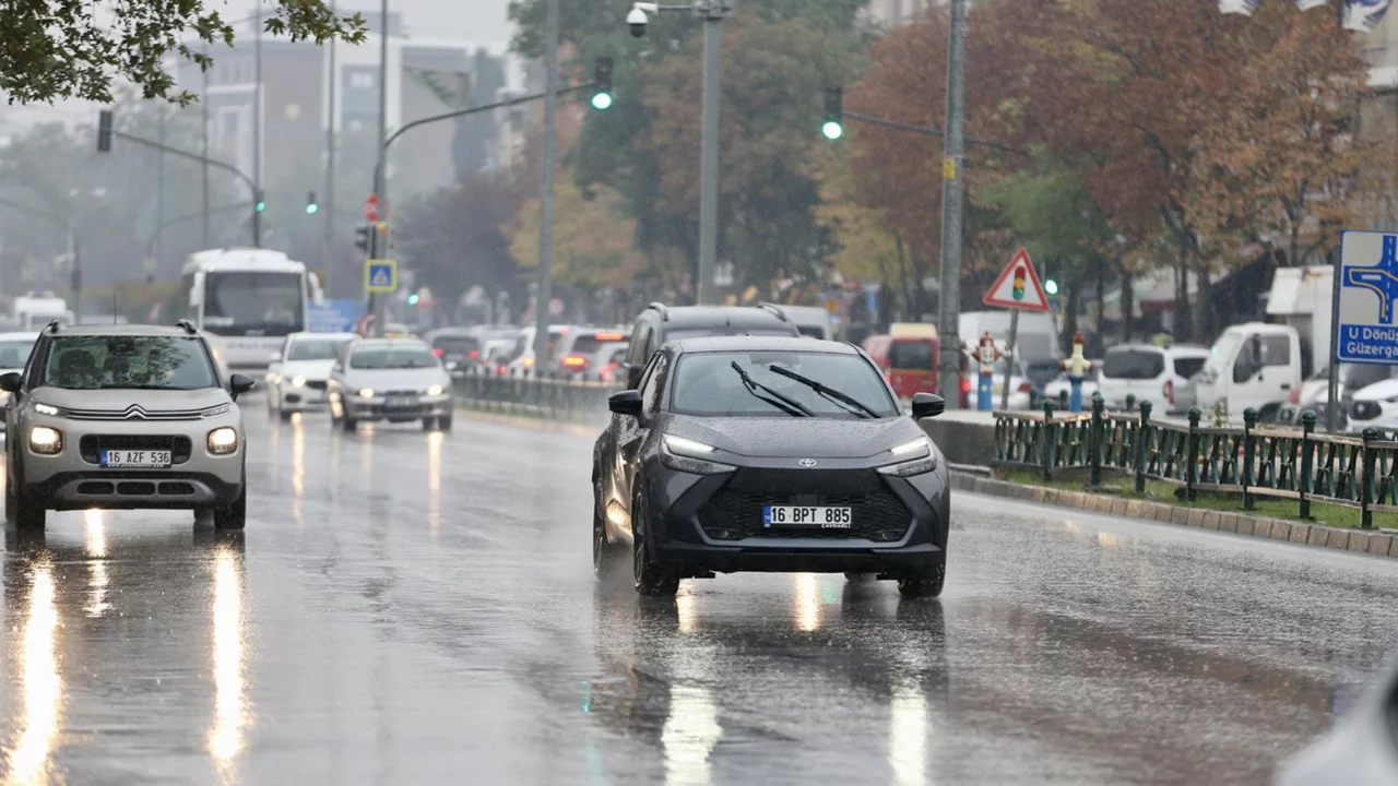 Bursa'da bugün hava nasıl olacak? Meteoroloji güncel tahmin raporunu paylaştı (1 Nisan Çarşamba)