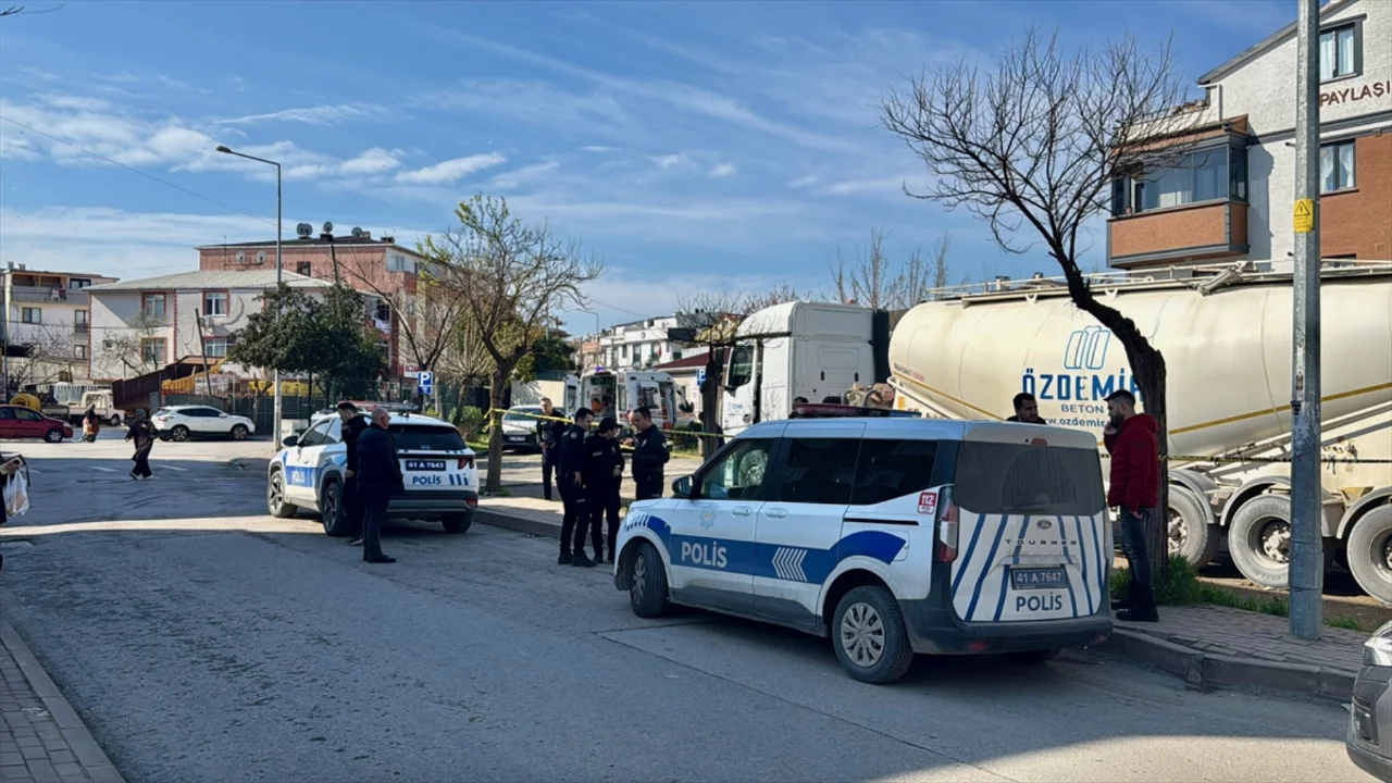 Kocaeli'de ağabeyi tarafından silahla vurulan kişi yaşamını yitirdi
