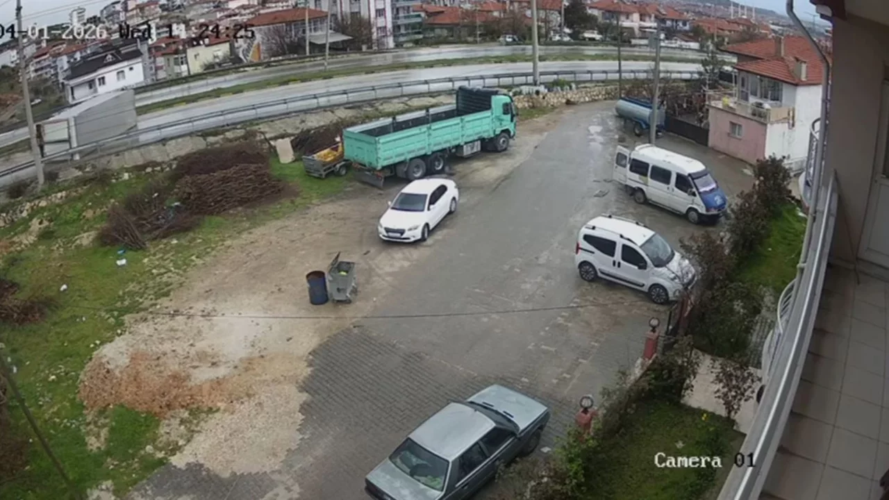 Yağışlı hava kazayı beraberinde getirdi
