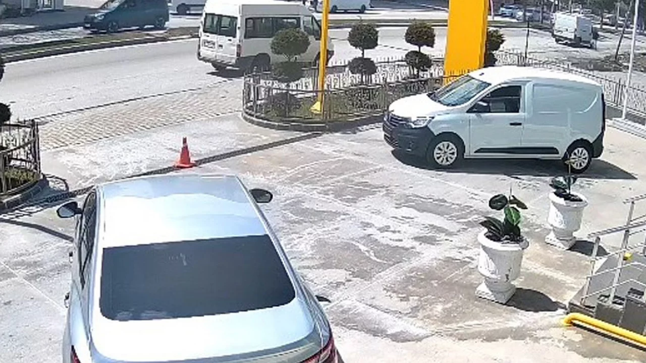 Tatvan'da feci kaza: 4 yaşındaki &ccedil;ocuk &ouml;ld&uuml;