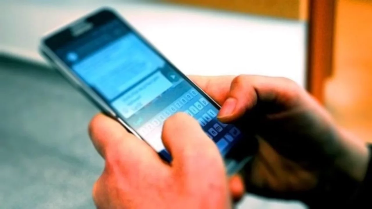 BTK'dan yeni d&uuml;zenleme! Dolandırıcı SMS'lerine son...