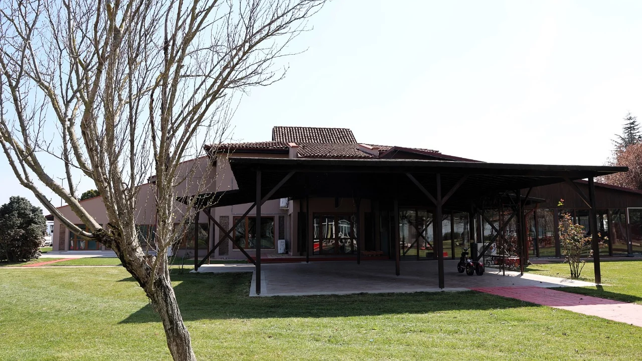 Kadınlar "Ana Kafe" ile hem &ouml;ğrenecek hem &uuml;retecek