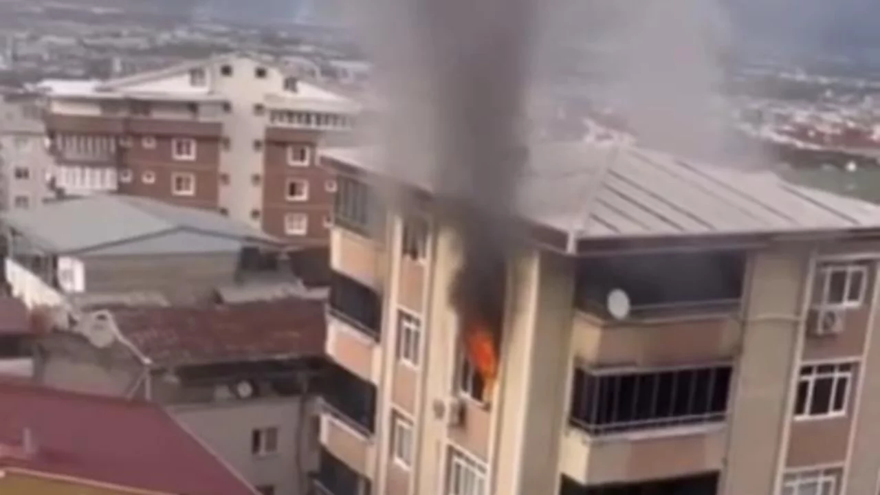 Bursa'da korkutan yangın! Mahalleli sokağa döküldü