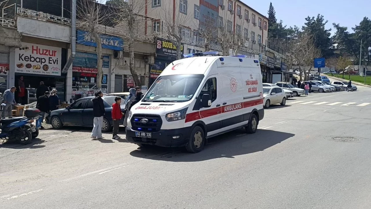 Kahramanmaraş'ta &ccedil;ocuğa &ccedil;arpan s&uuml;r&uuml;c&uuml; ka&ccedil;tı