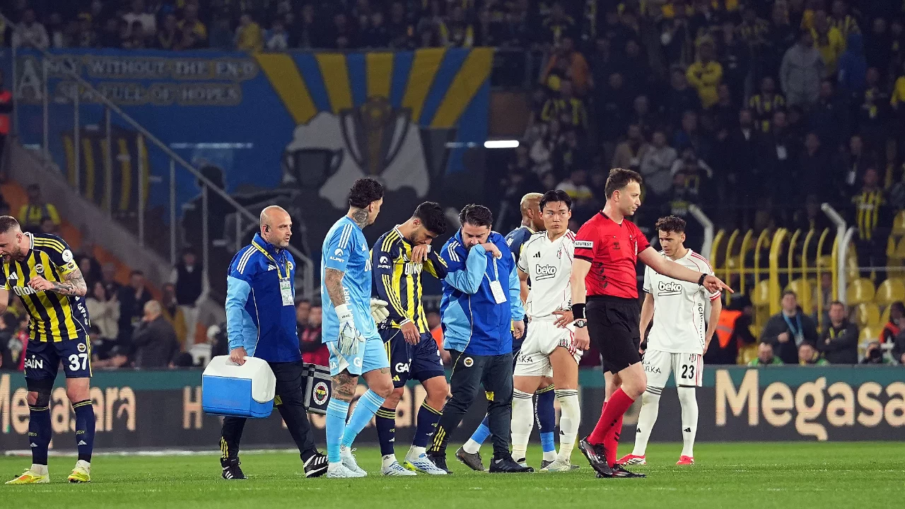 Asensio, derbide ma&ccedil;a devam edemedi