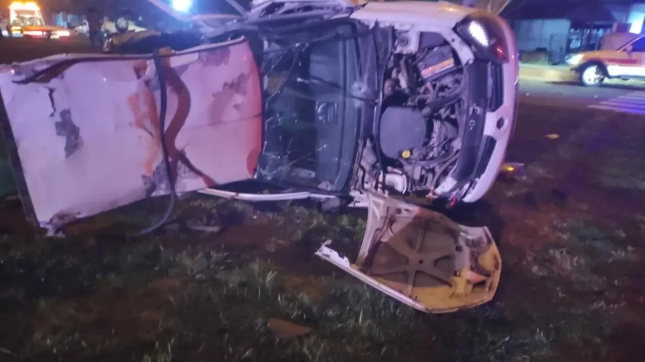 Şanlıurfa'da feci kaza! &Ouml;l&uuml; ve yaralılar var
