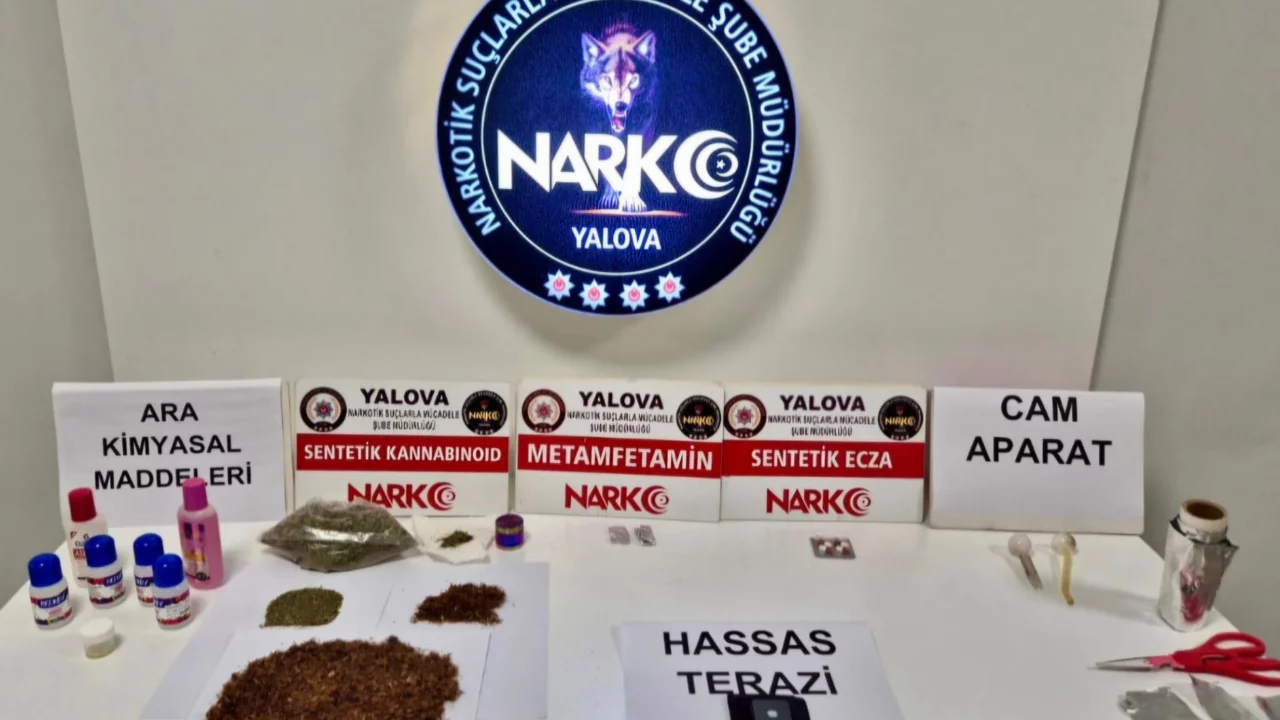 Uyuşturucu tacirlerine bir darbe daha! 2 kişi tutuklandı..