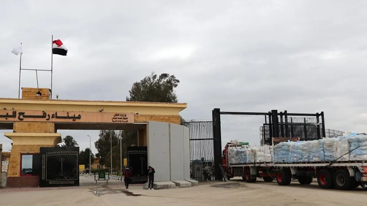 İsrail, Refah Sınır Kapısı'nı ge&ccedil;işlere kapattı