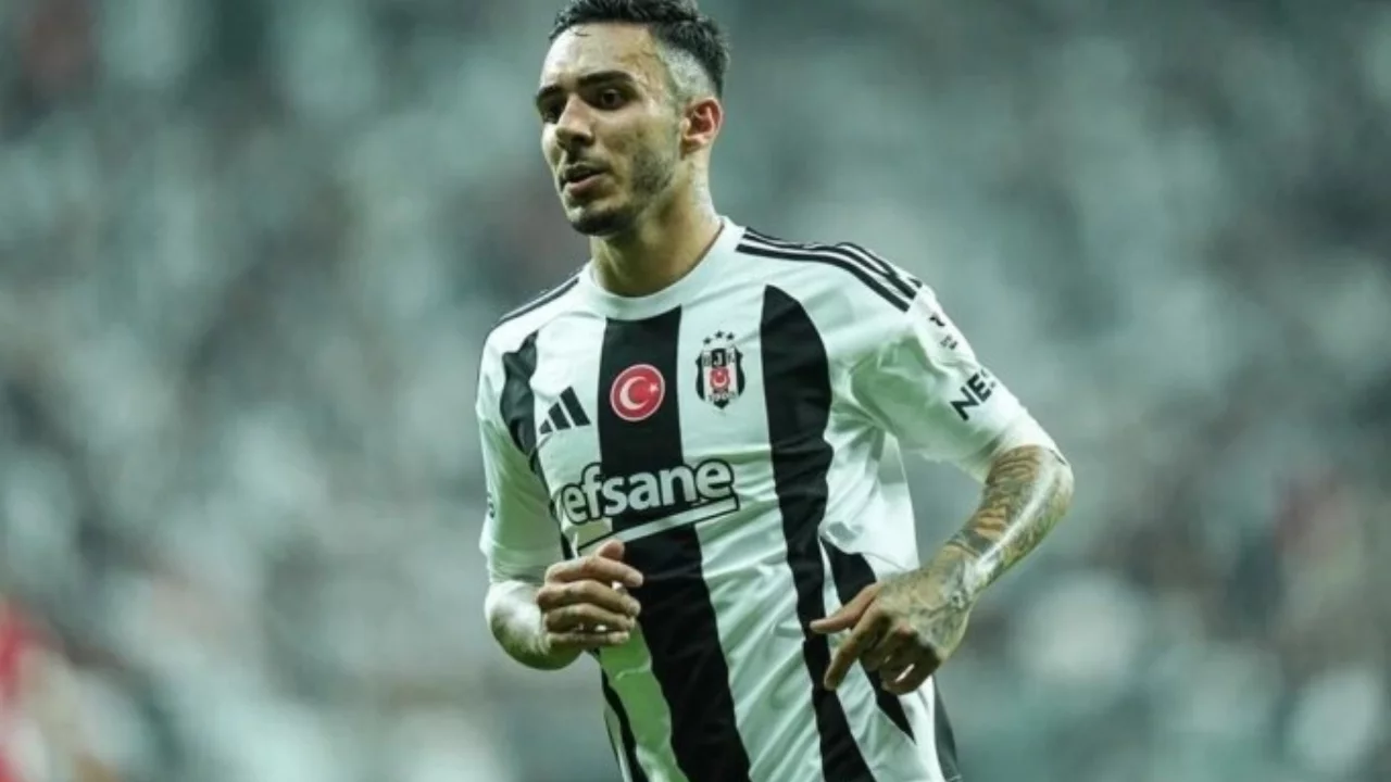 Beşiktaş'ta Emirhan Top&ccedil;u cezalı duruma d&uuml;şt&uuml;