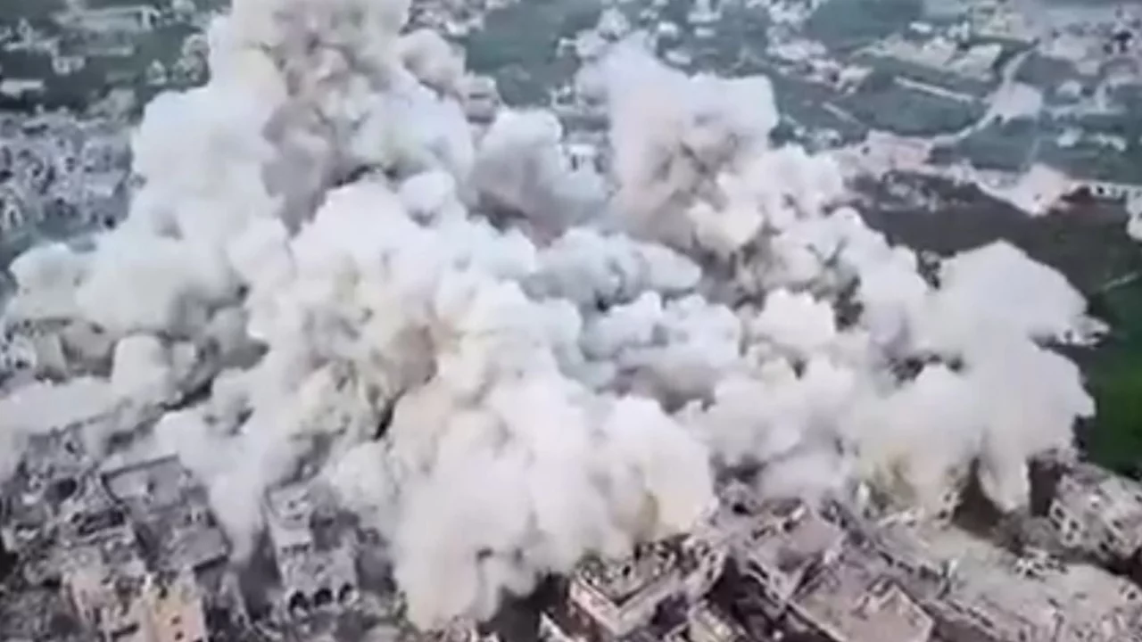 Ateşkes sürüyordu... İsrail, Lübnan'da bir mahalleyi havaya uçurdu!