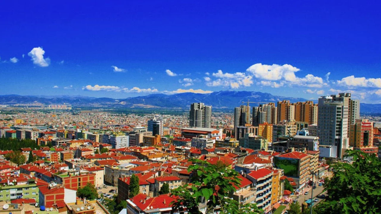 Bursa'da bugün plan yapanlar dikkat: Sabah başka, öğle başka olacak