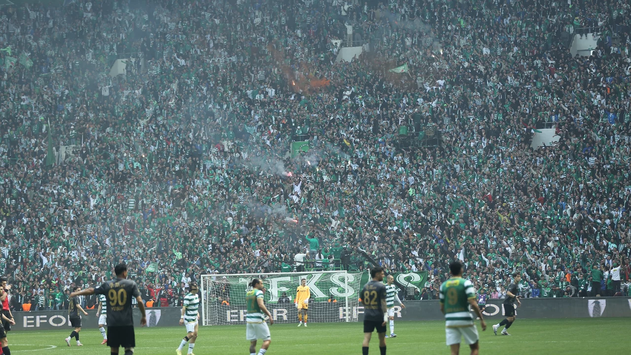 2. Lig bize müsaade! Bursaspor şampiyon...