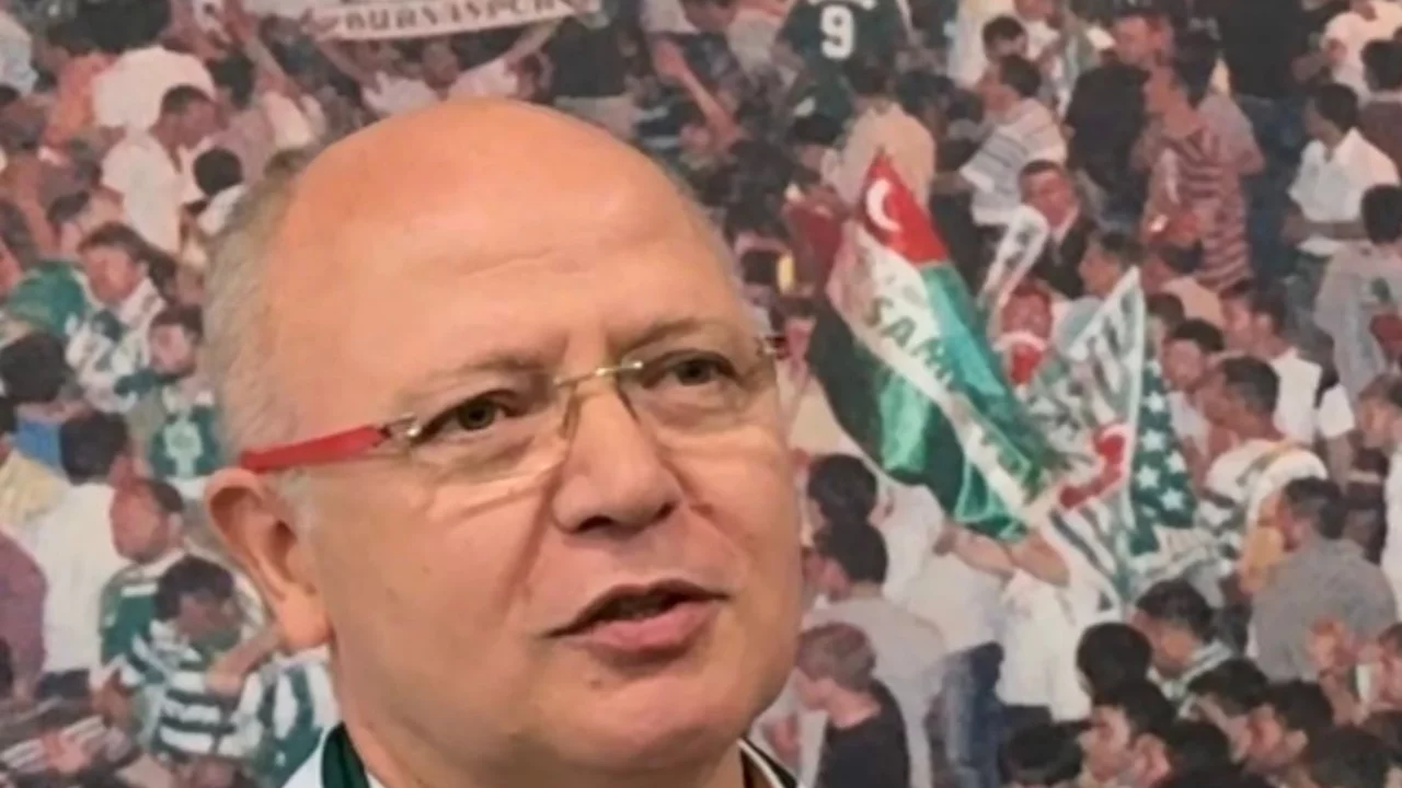 Bursaspor'un şampiyonluğu sonrası Başkan Gürkan, "Bu başarı birlikten doğdu"
