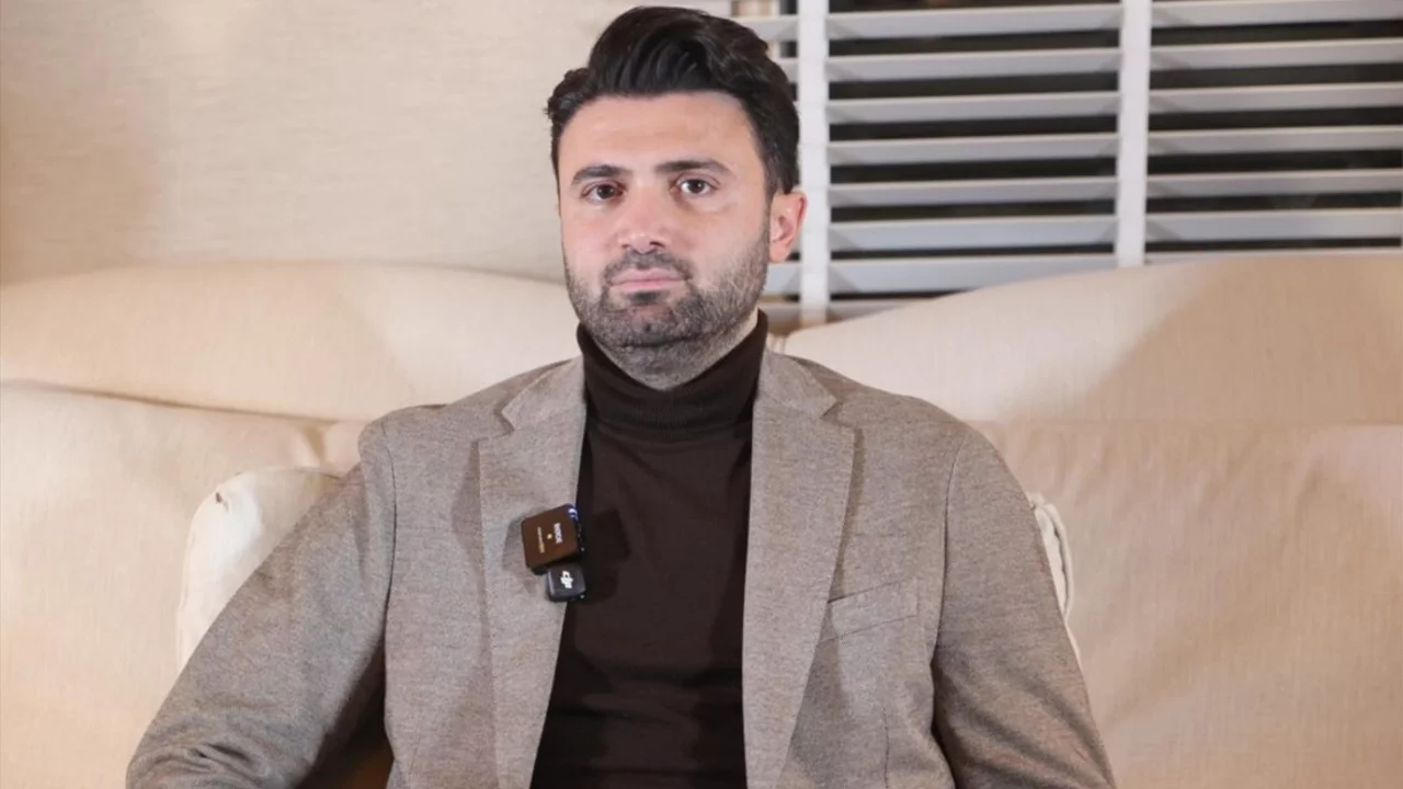 Başkan Enes Çelik'ten taraftarlara mesaj: "Türkiye'nin takımı bir Bursaspor'u izleyeceğiz"