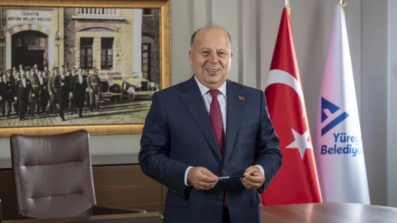 Adana Yüreğir Belediye Başkanı Demirçalı, görevden uzaklaştırıldı