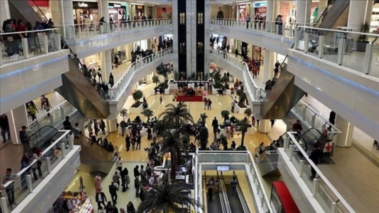 'AVM'lere girişlerin &uuml;cretli olacağı' iddiasına yalanlama
