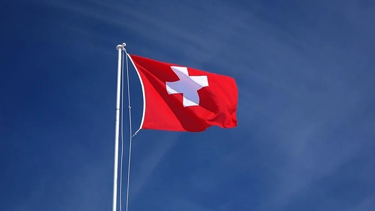 İsviçre, Tahran Büyükelçiliği'ni yeniden açtı