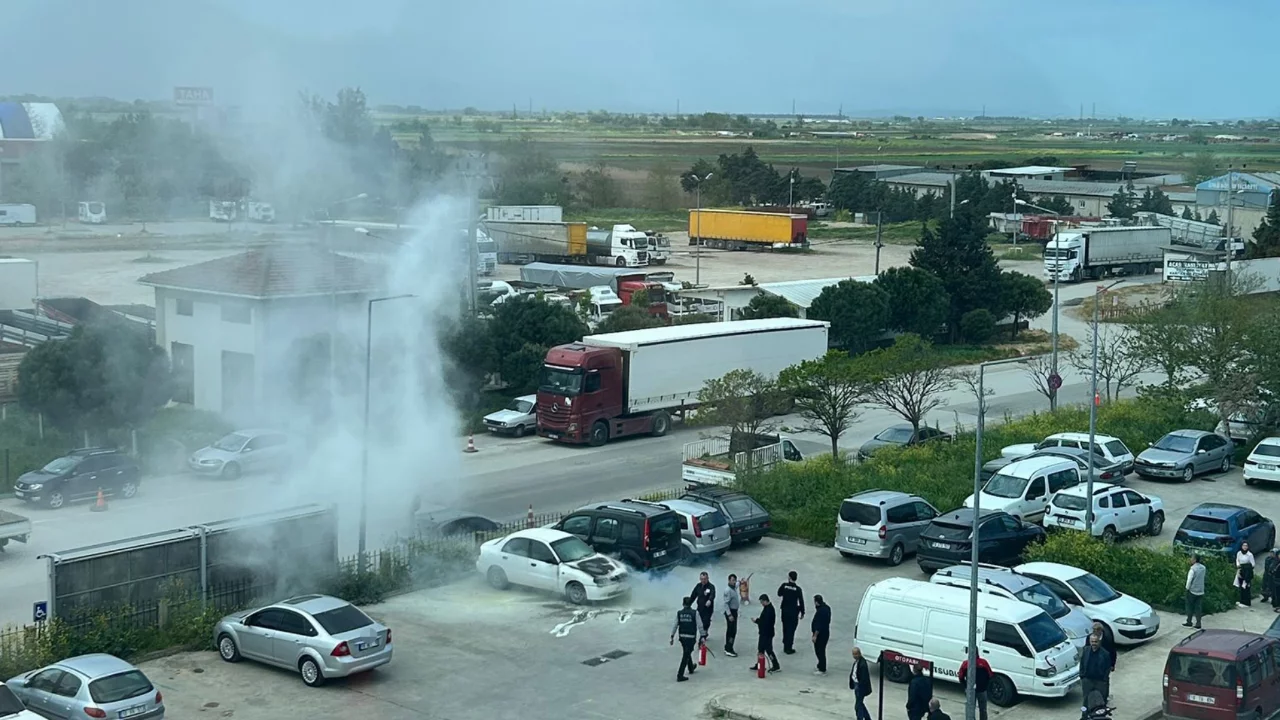 Bursa'da otoparkta panik anları!