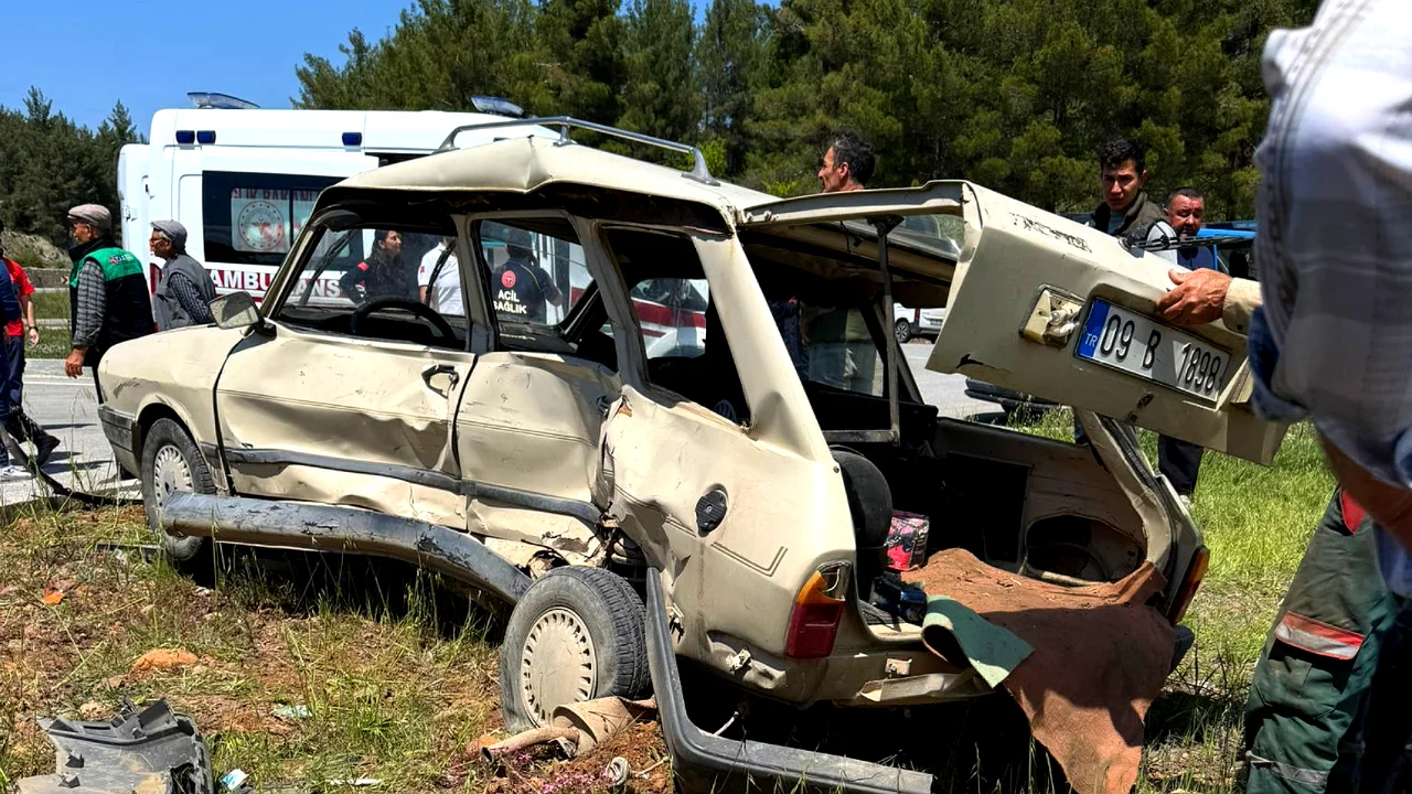 Muğla-Denizli yolunda feci kaza: 1 &ouml;l&uuml;, 1 yaralı