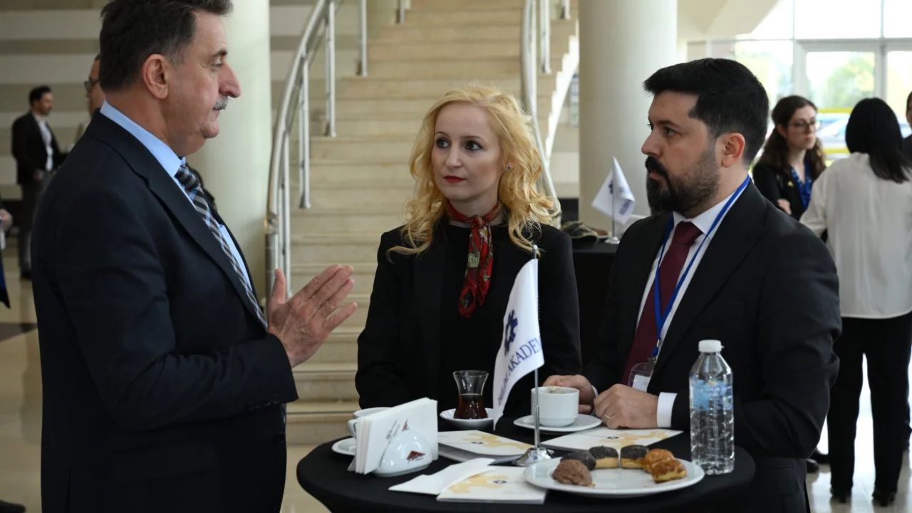 BUÜ'lü akademisyene "Bilim Akademisi 2026" ödülü