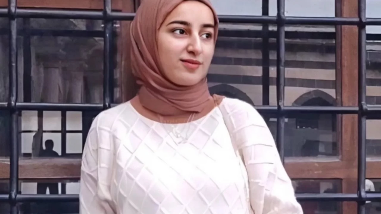 Rojin Kabaiş'in babasından şok iddialar! "Bize ihanet etti"