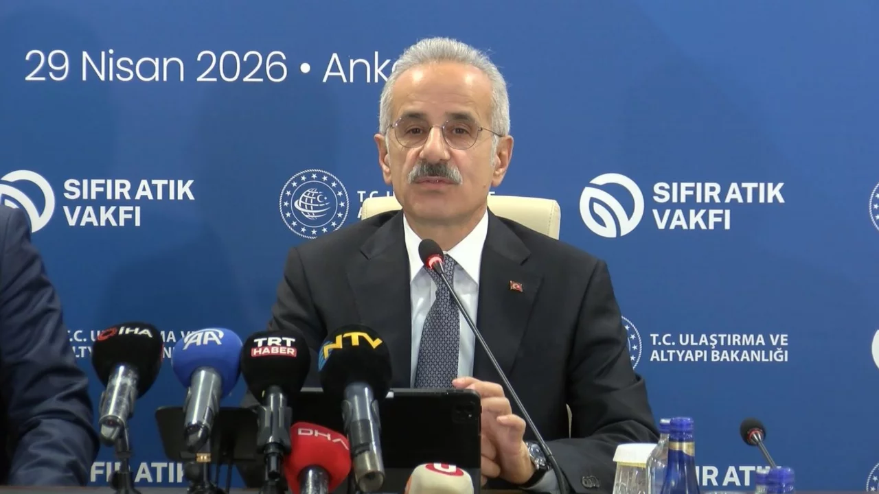 Bakan Uraloğlu: Projelerimizde atık y&ouml;netimini en &uuml;st seviyeye &ccedil;ıkaracağız