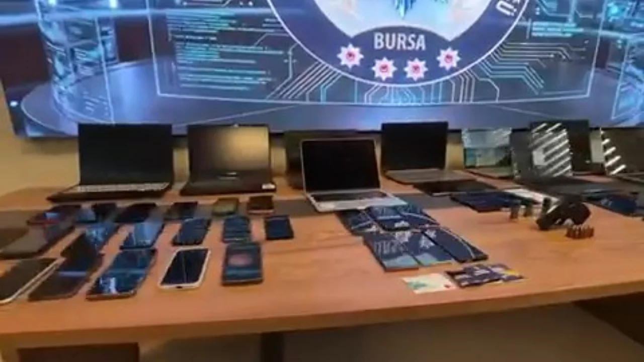 Bursa'da 3,8 milyar liralık yasa dışı bahis operasyonu! Çok sayıda tutuklama