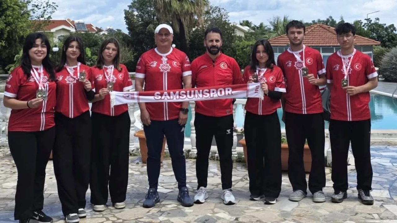 Samsunspor Çim Topu Takımı uluslararası arenada göz dol...