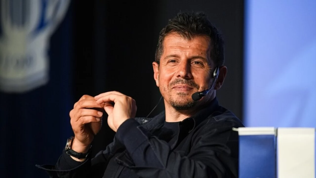 Kasımpaşa Teknik Direktörü Emre Belözoğlu, Süper Lig'de...