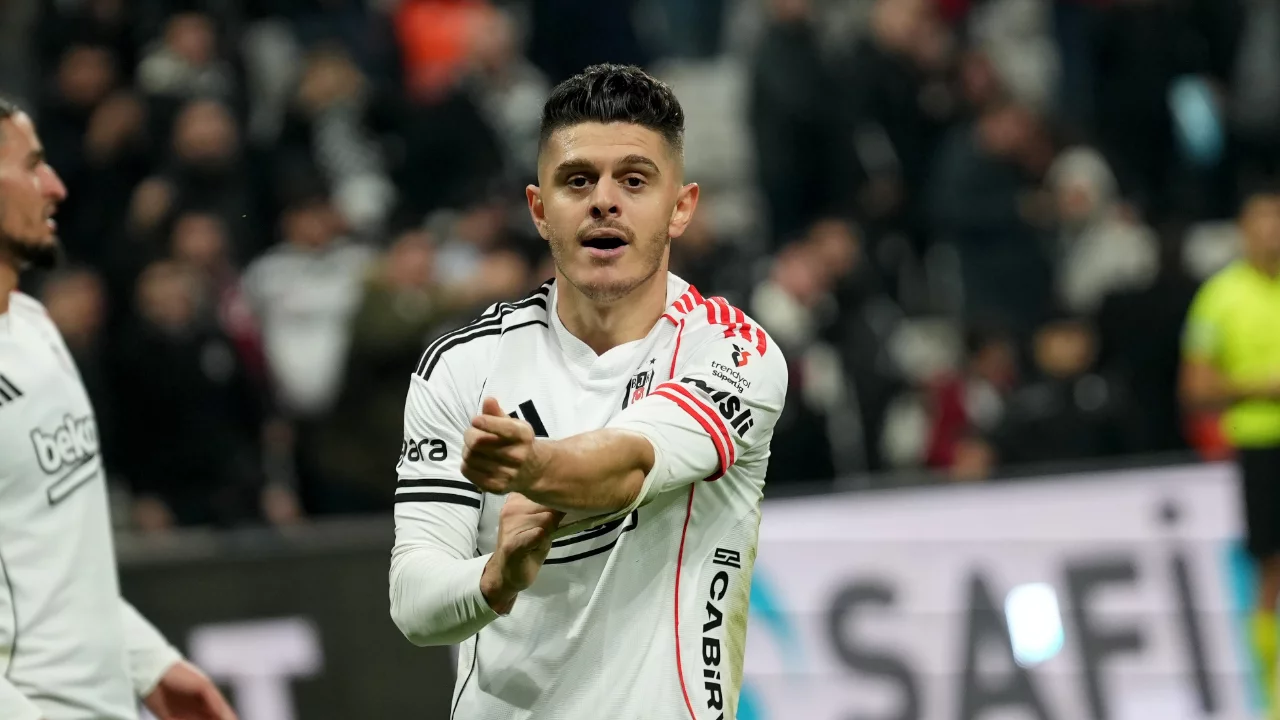 Milot Rashica'nın sağlık durumuyla ilgili Beşiktaş'tan ...