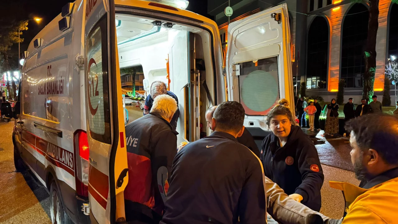 Osmaniye'de iki otomobil çarpıştı: Yaralılar var...