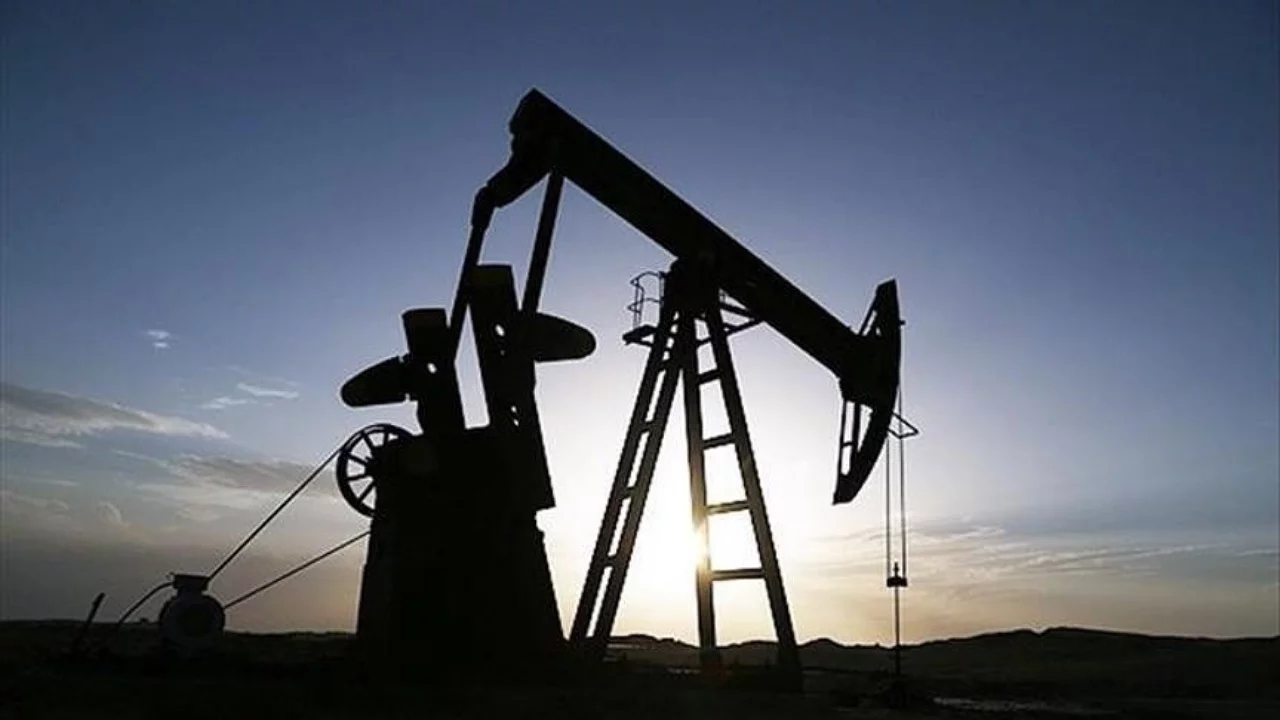 Dünyanın 101 günlük petrol stoğu kaldı!