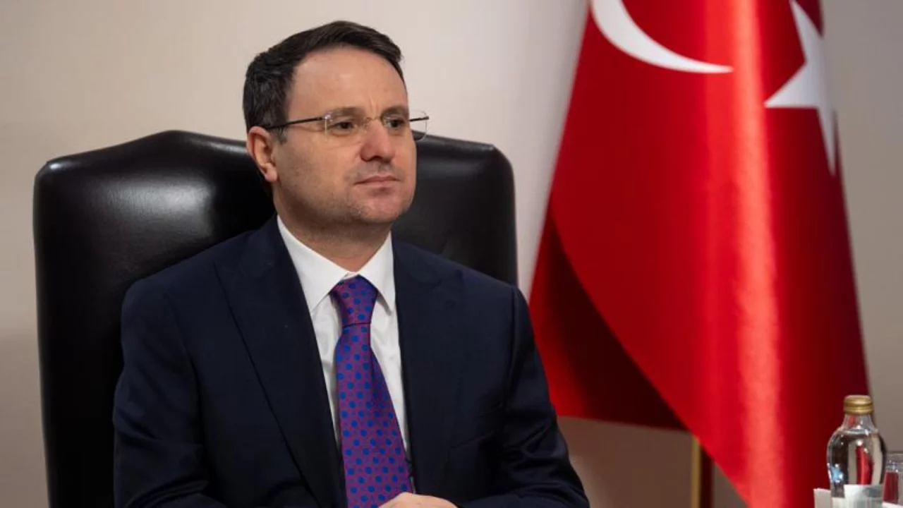 Bakan Gürlek, Noterler Günü'nü kutladı 