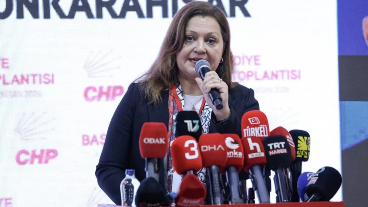 Burcu Köksal, AK Parti'ye geçmesine neden olan olayı anlattı