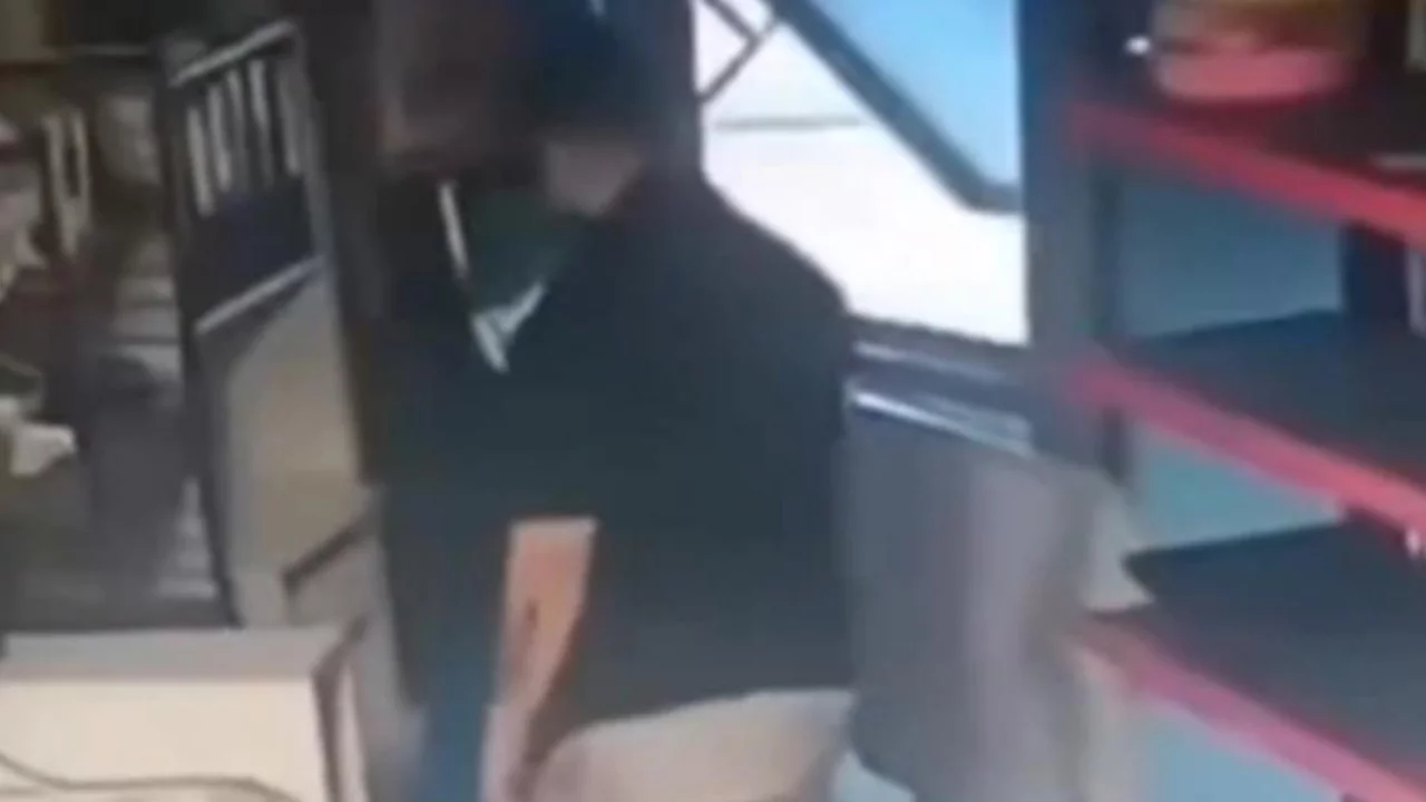Zincir markette infial yaratan olay: Yönetici, kadın çalışana saldırdı!