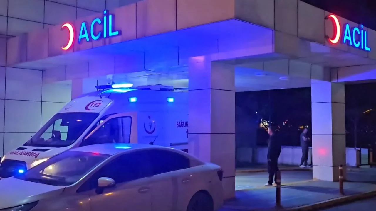 Lüks otelin havuzunda fenalaşan kadın, hastanede yaşamını yitirdi