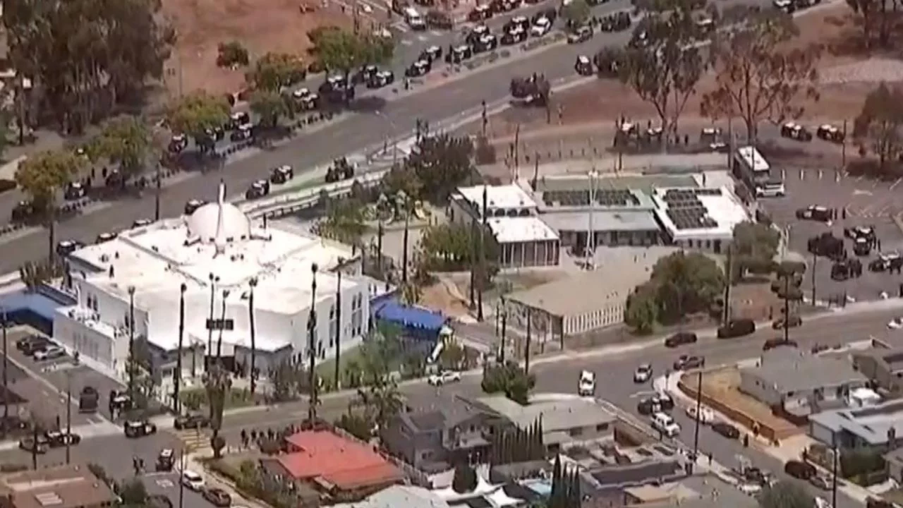 San Diego'daki İslam Merkezi'ne silahlı saldırı! Hayatını kaybedenler var...