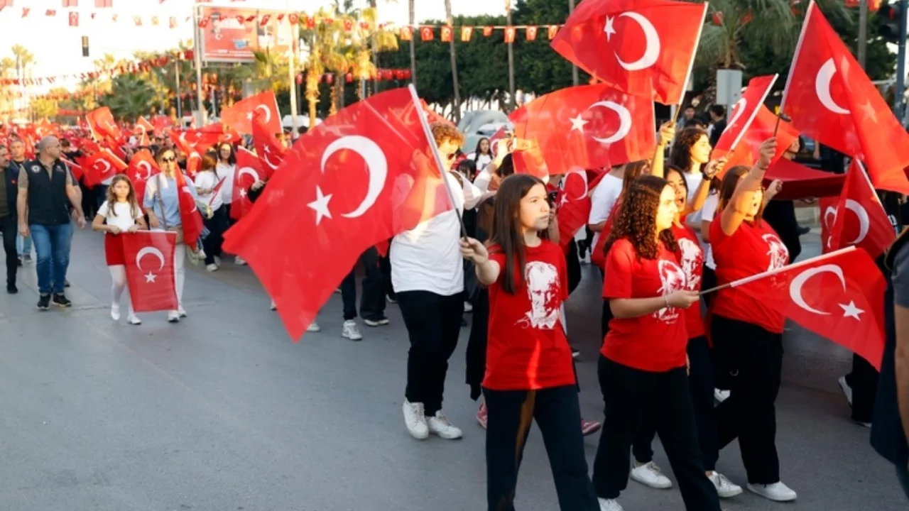 Bursa'da 19 Mayıs coşkusu başlıyor: Konserler, kortejler ve gençlik etkinlikleri şehri saracak