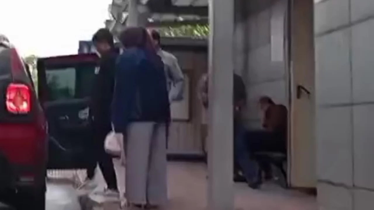 Bursa'da yürekleri ağza getiren kazada aracın altında kalmışlardı! Yürüyerek taburcu oldular