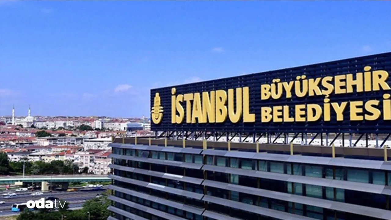 İBB'ye yönelik yolsuzluk davasında 9 kişi hakkında tahliye kararı verildi