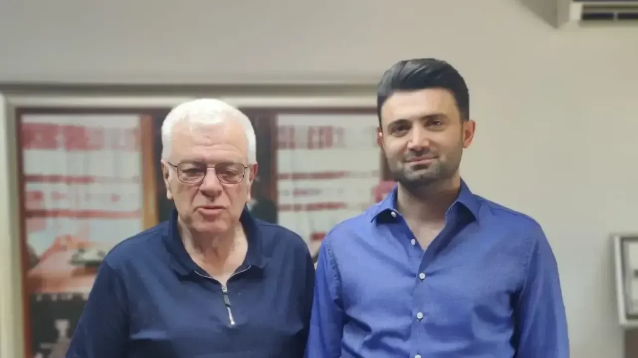 Bursaspor Başkanı Çelik ile Ali Ay anlaşma sağladı!