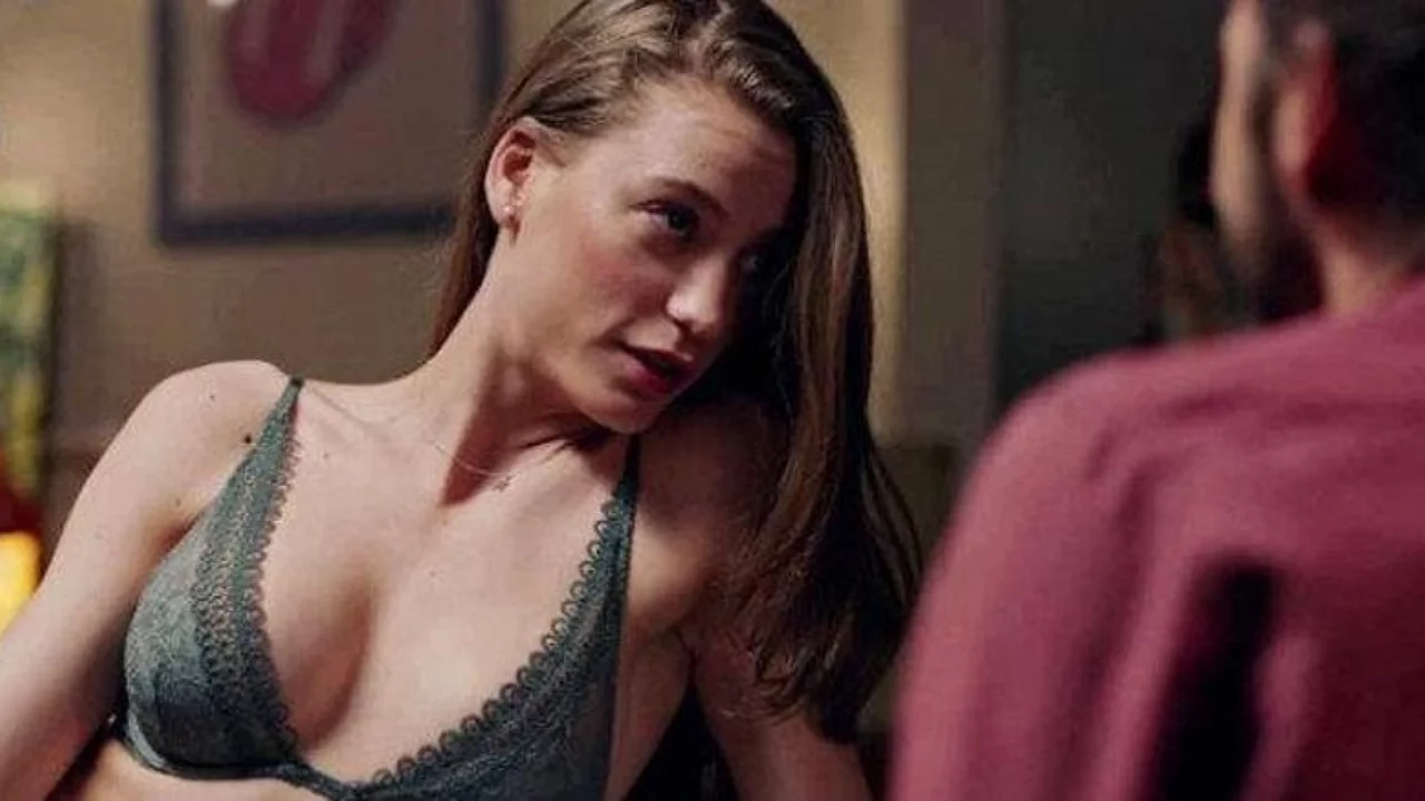 Serenay Sarıkaya gözaltında