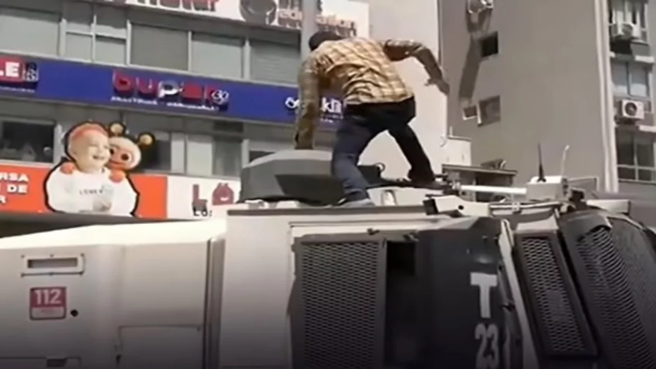 İzmir'de miting öncesi ortalık karışmıştı! Flaş gelişme...