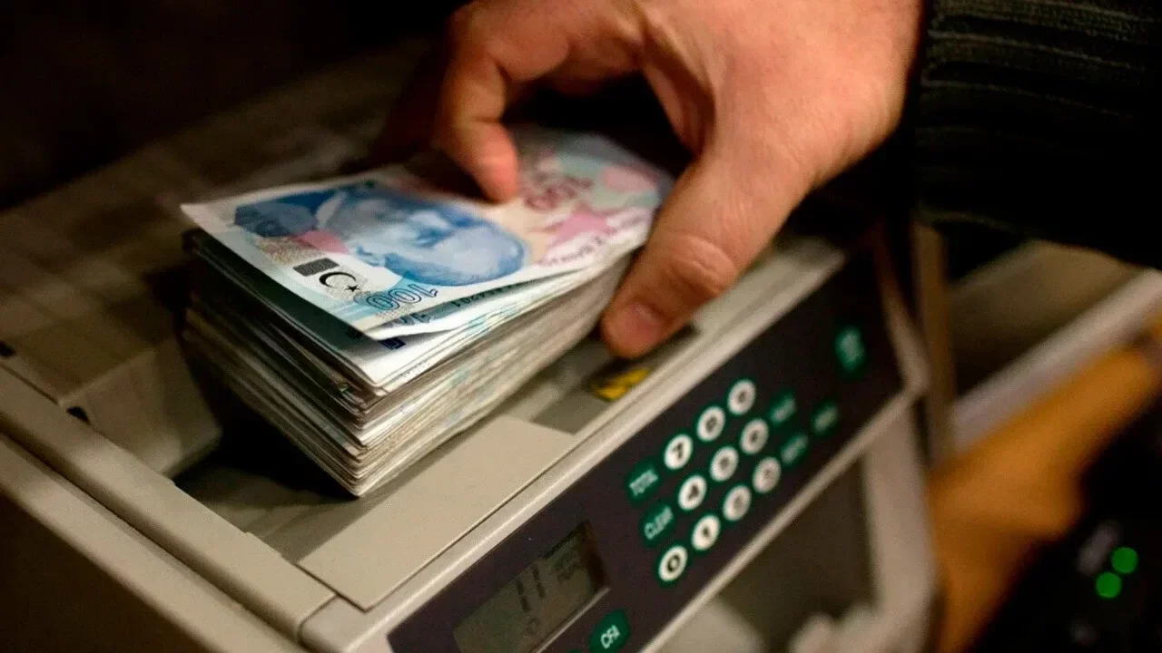 Mevduat gelirleri uçtu! İşte 900 bin liranın aylık getirisi...