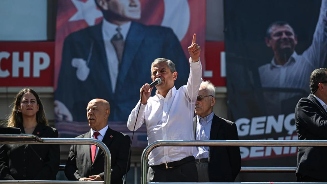 Özgür Özel'in Ankara mitingine katılan CHP'li vekiller netleşti: İşte listeye giren isimler