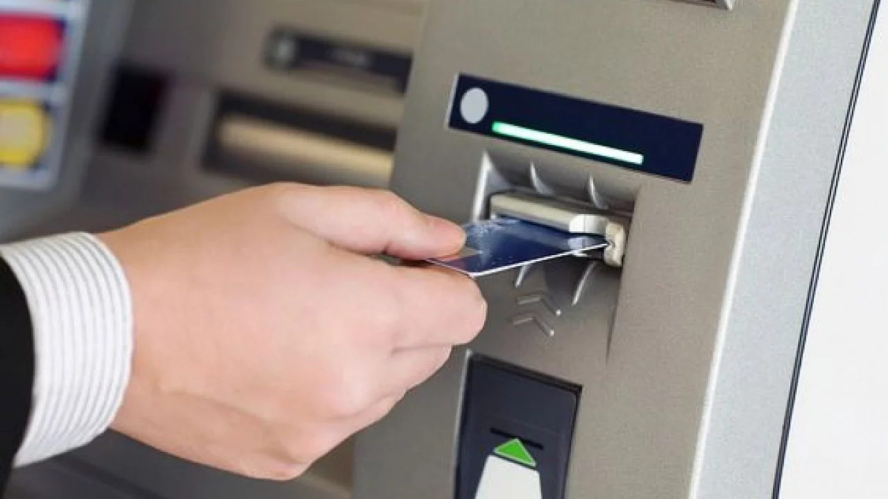 ATM'lerde yeni dönem başladı! Dev bankalar güçlerini birleştirdi, milyonlarca müşteriyi ilgilendiriyor
