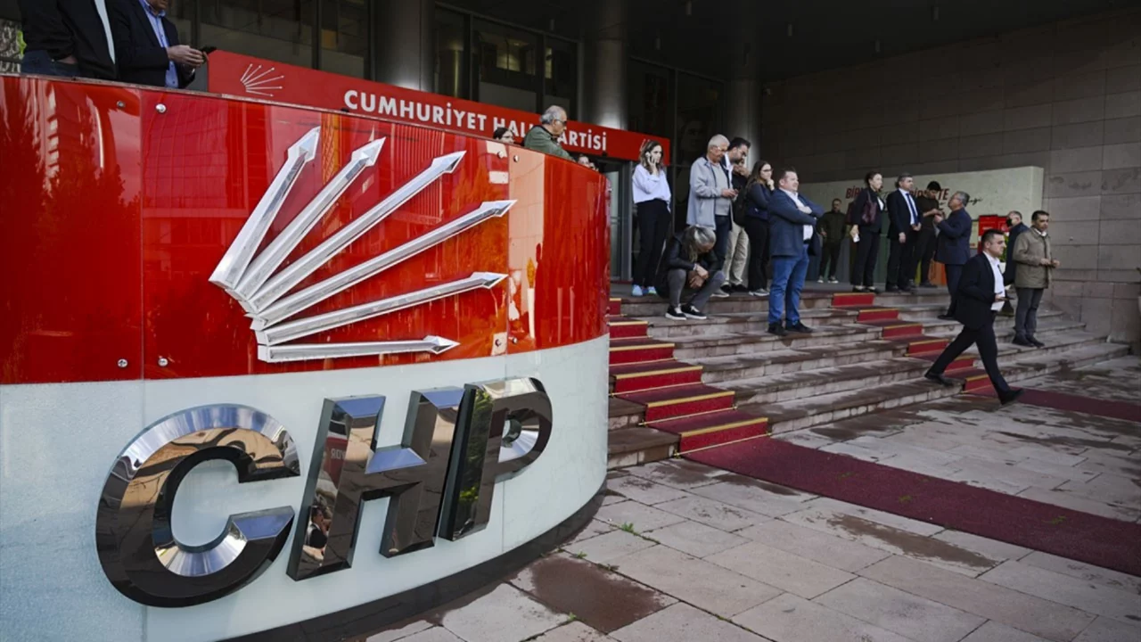 Eski 221 CHP milletvekilinden "mutlak butlan" itirazı